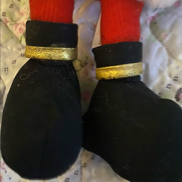 Mickey Mouse and Minnie Duffy Christmas Walt Disney World beanies 2003 with tags - Picture 8 of 14